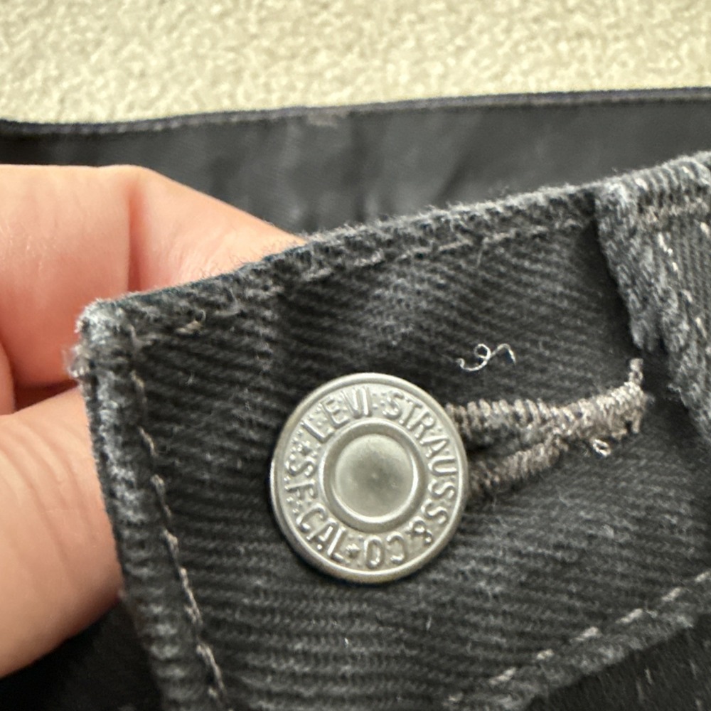 Levis Jeans Mens 31x30 (Fits 31x27) Black 505 Straight Leg Classic - Picture 9 of 10
